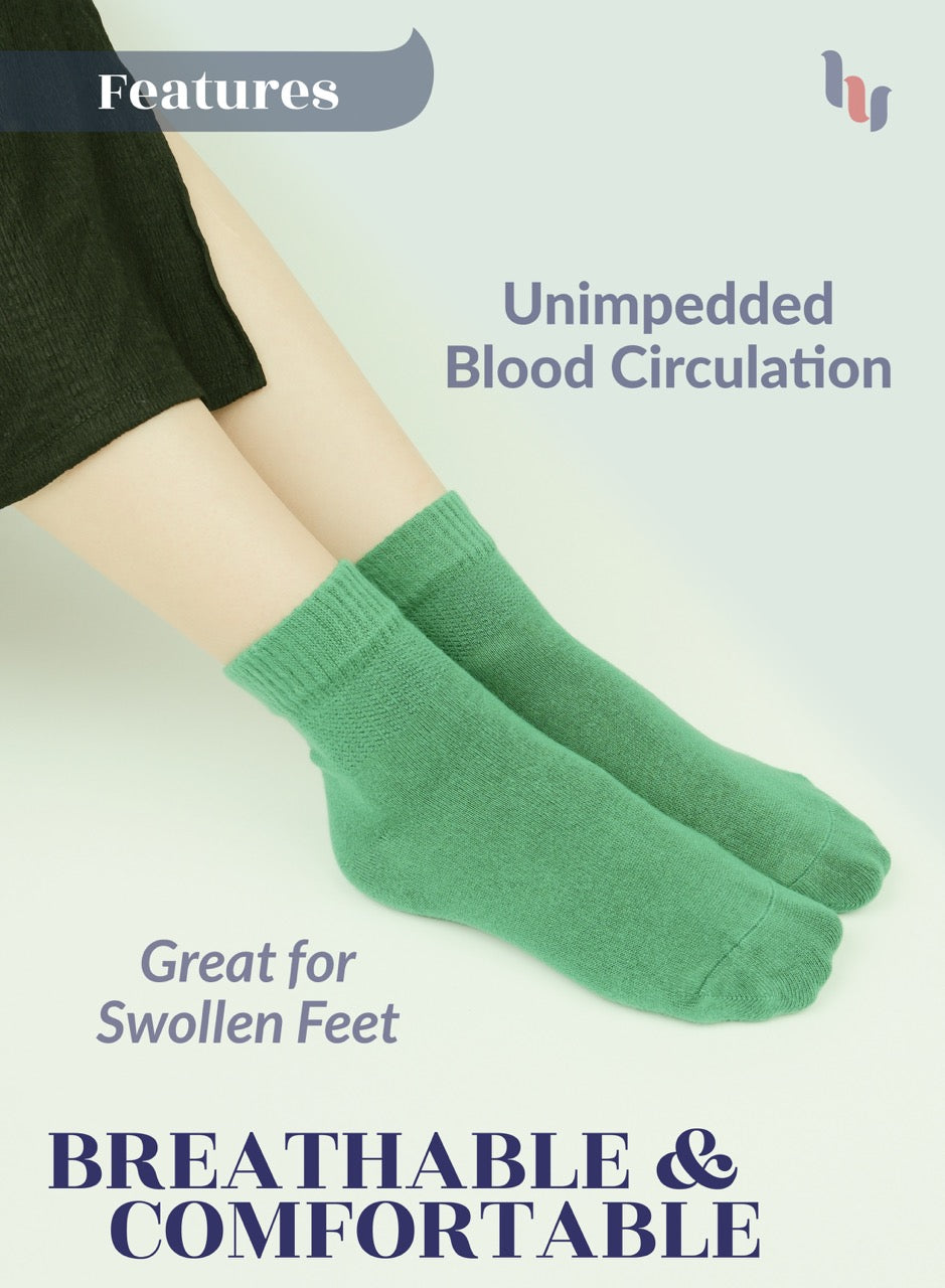Lightweight Diabetic Bamboo Ankle Socks for Women, 4 Pairs