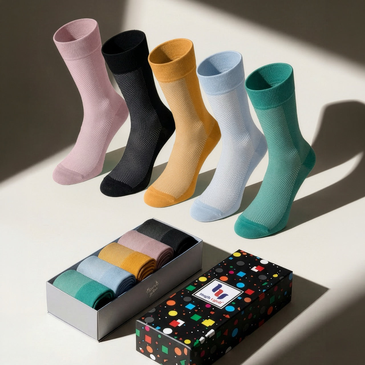 Hugh Ugoli Men's Fish Patterned Socks, 5 Pairs - image 1