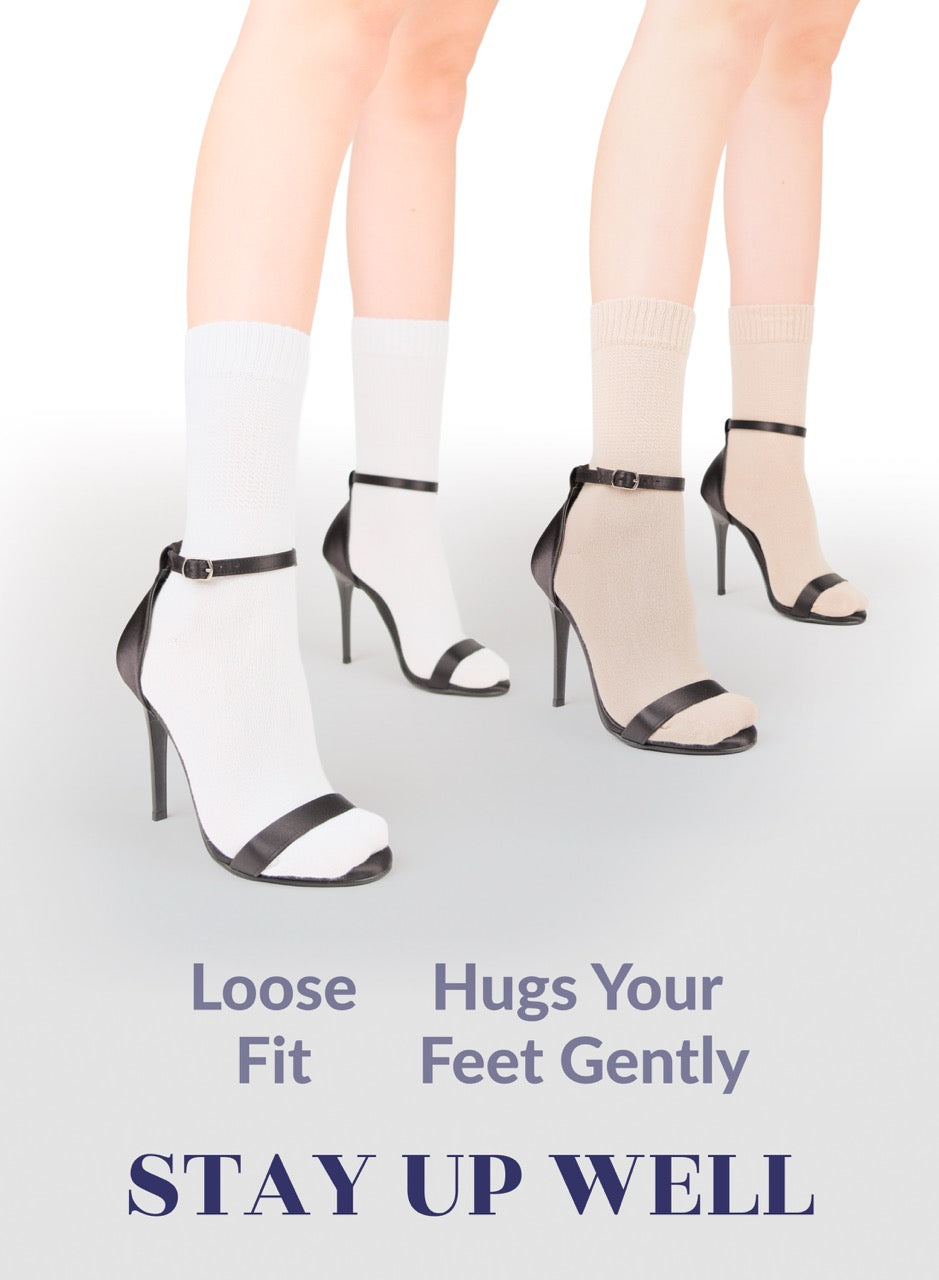 High-heeled shoes with text about fit and comfort on a light background