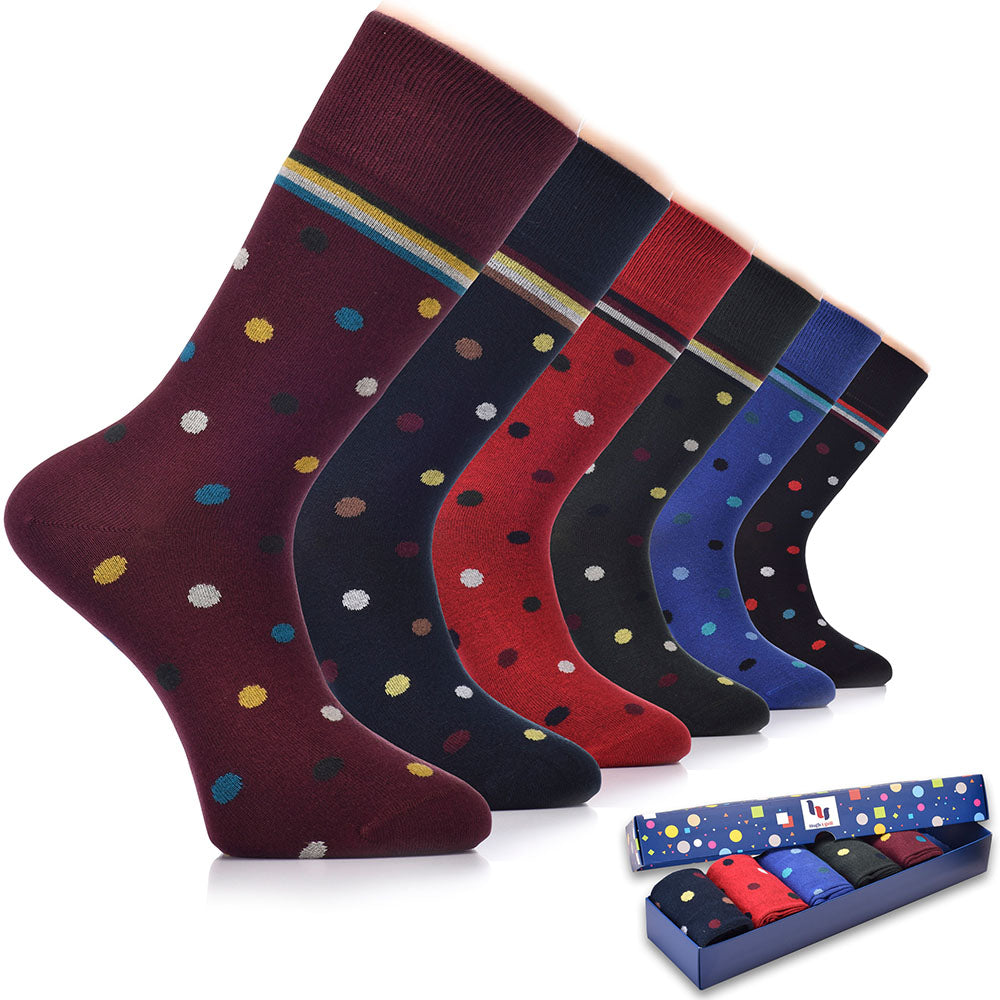 These crew socks feature a fancy cotton dress design, perfect for adding a touch of sophistication to any outfit.