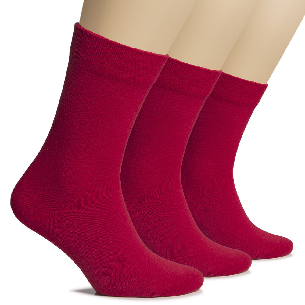 Red Hugh Ugoli thick cotton socks for women, soft and insulating knit perfect for cozy winter days.