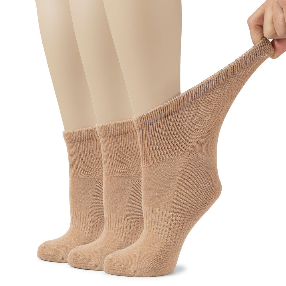 Beige Hugh Ugoli cotton socks for women, smooth and lightweight fabric for breathable comfort.